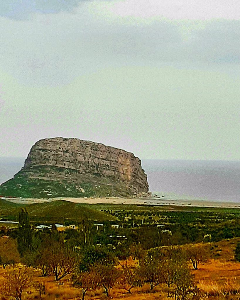 guney azarbayjan -urmo denize-govərçin kalaə-
KAZİM XAN  DAŞE