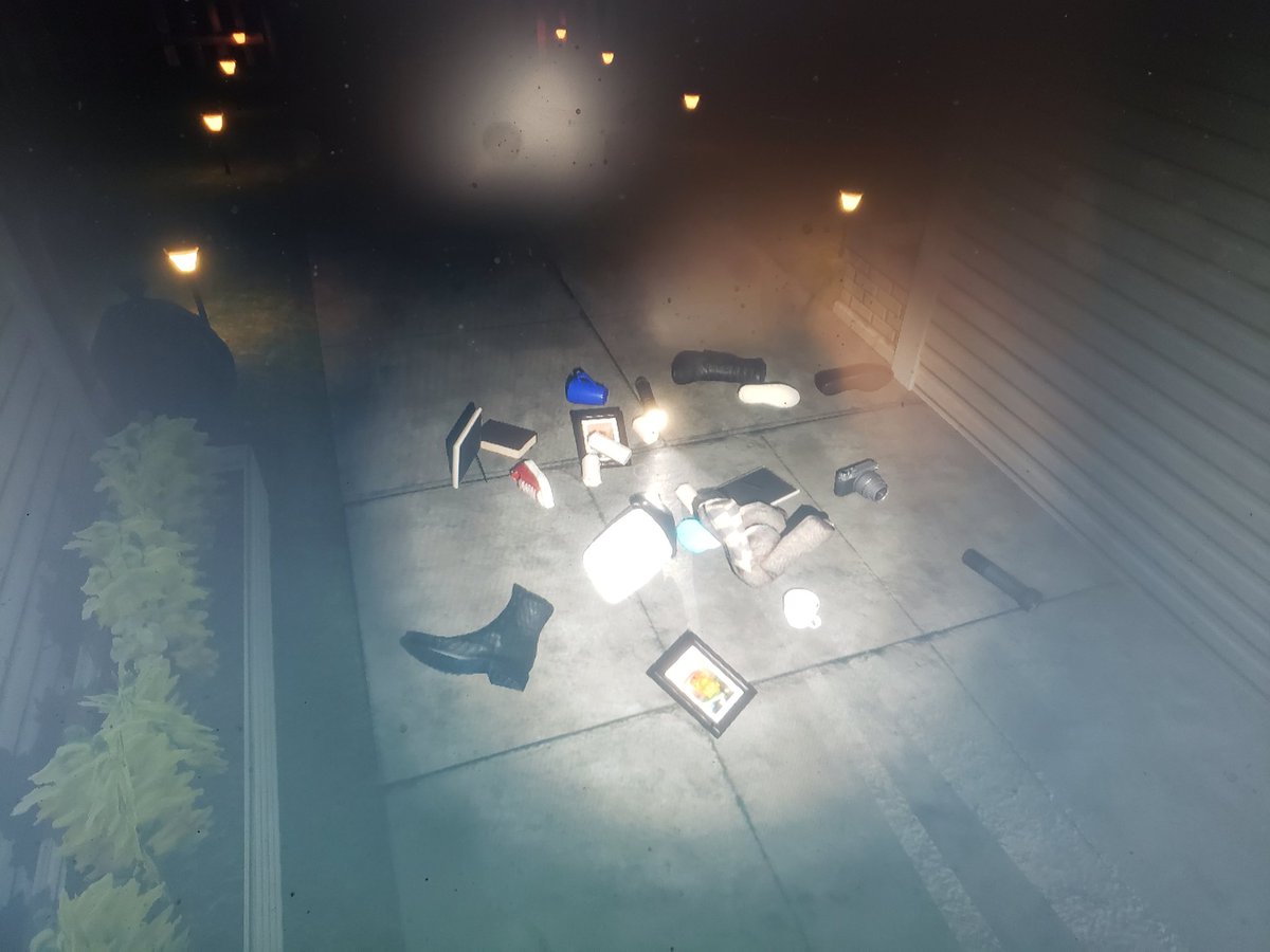 steppingryan's tweet image. I may have taken things too far #PhasmophobiaGame