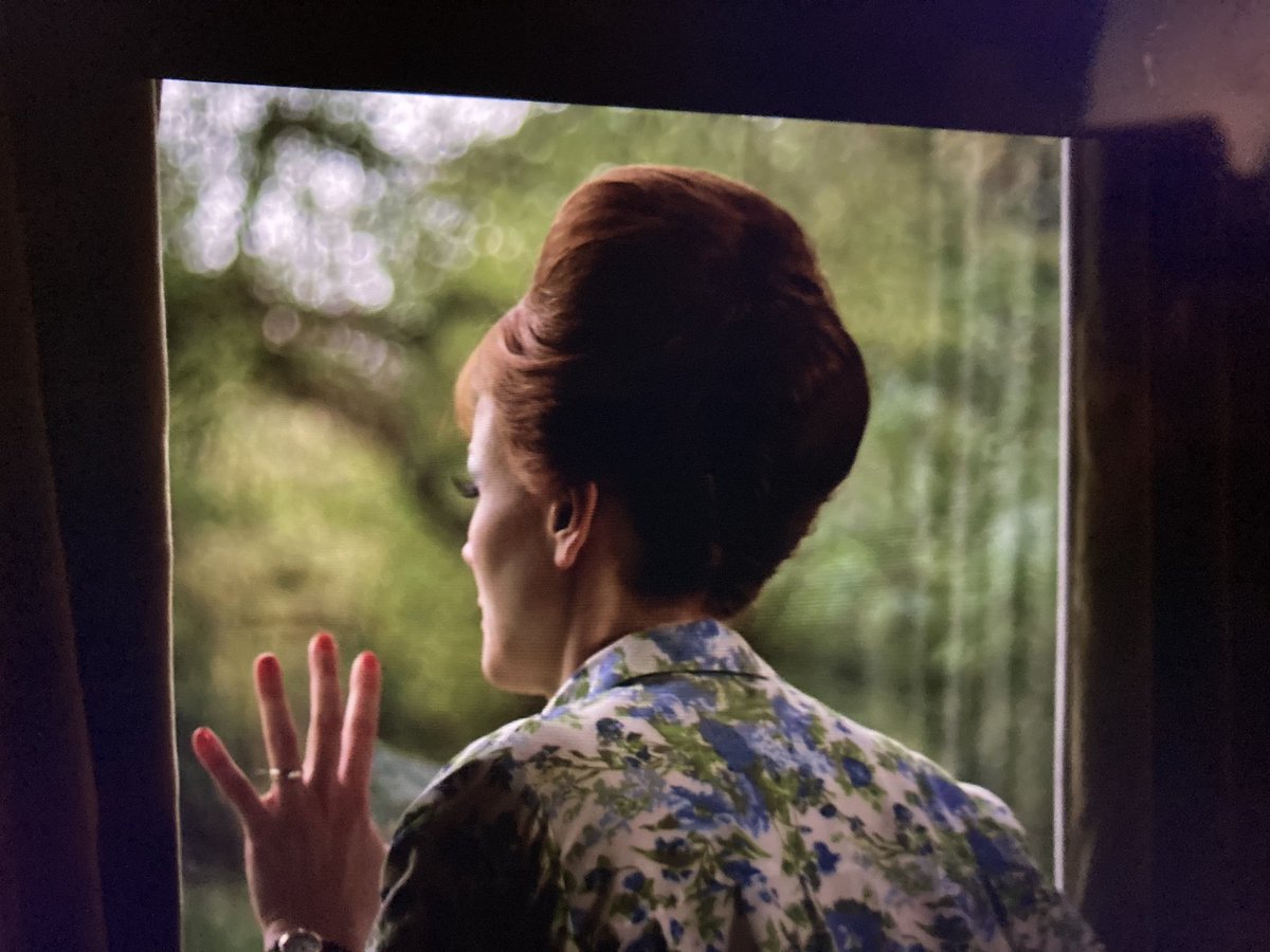 And: the significance of the rock in Picnic, the oak tree in The Falling. The grand school building, the heads’ offices with the photos on the wall. Beehive hair. Middle aged women falling apart through alcohol/agoraphobia. The swans. 4/