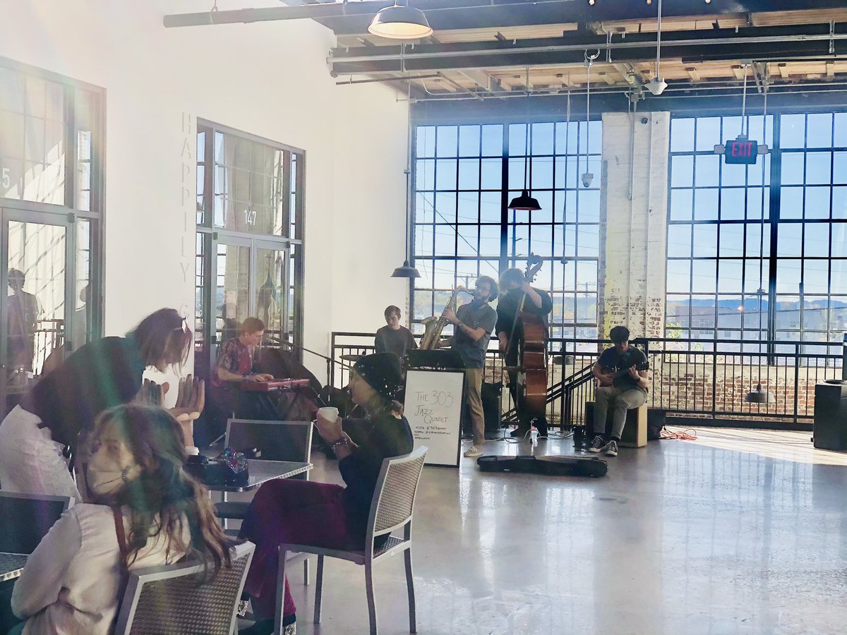 peteryanes's tweet image. Stopping by after worship won’t disappoint you. #fivedaughtersbakery #303quintet #nashvillejazz