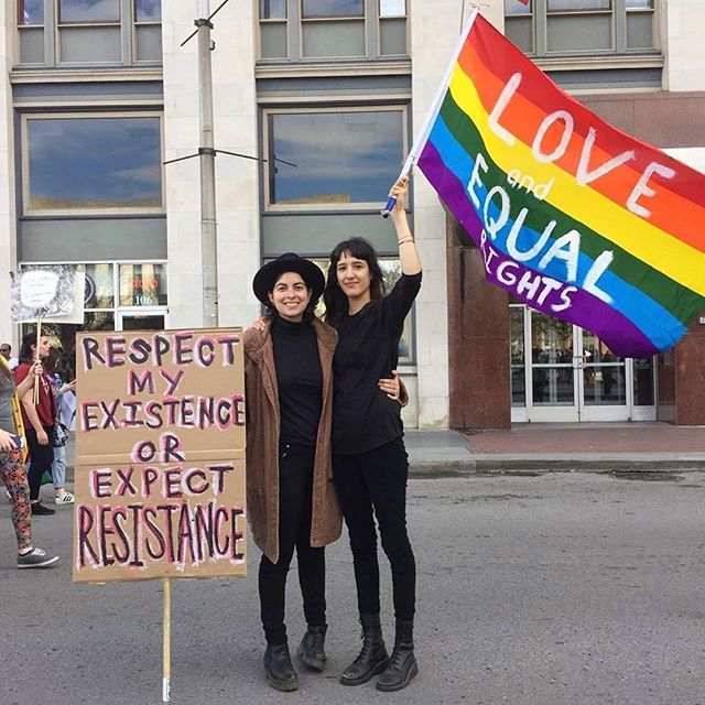 FreyjaForAll's tweet photo. Equal rights is human rights. No one deserves to live in fear because of who they are or who they love.
pic: @them https://t.co/tUpiWaQg2W