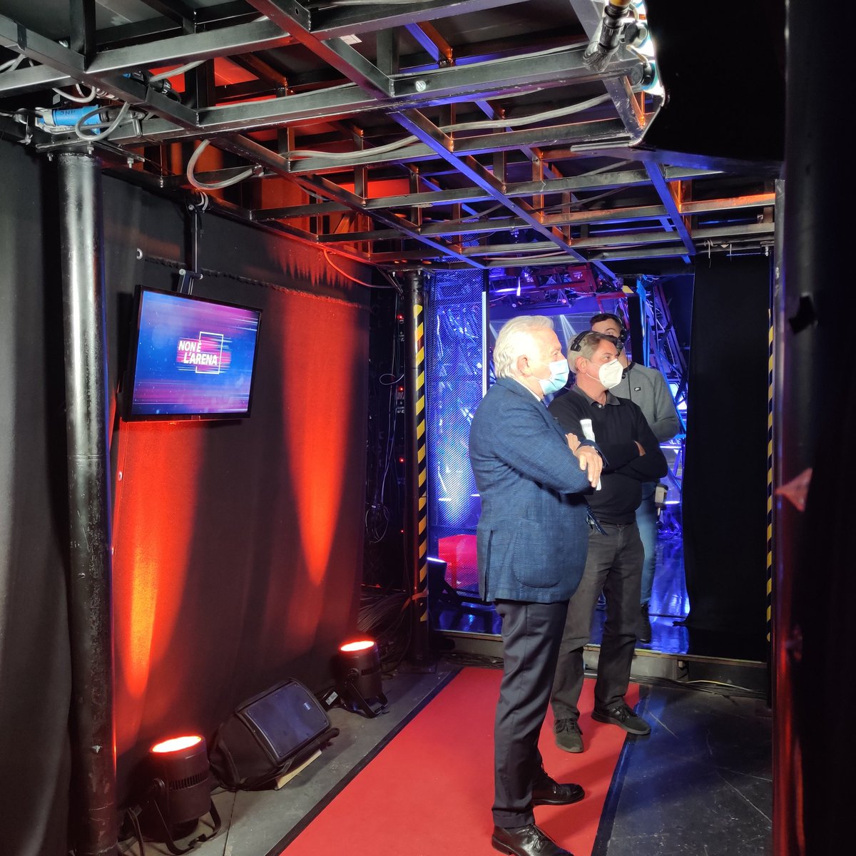 Tutto pronto a <a href="/nonelarena/">Non è l'Arena</a> per parlare degli effetti economici del #COVID19 #industria #pmi #Dpcm <a href="/agnelli_paolo/">Paolo Agnelli</a> <a href="/ale_moretti/">Alessandra Moretti</a> <a href="/DSantanche/">Daniela Santanchè</a> <a href="/petergomezblog/">Peter Gomez</a>