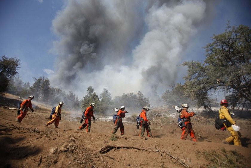 thetotalreport's tweet photo. A New Form of Slavery? Meet Incarcerated Firefighters Battling California’s Wildfires for $1 an Hour
https://t.co/KrcEwUO1rp #thetotalreport #totalreport #slavery #Incarcerated #Firefighters #California #Wildfires #africa #criminaljusticereform #justicereform #1619 https://t.co/dn3FPkJmAI