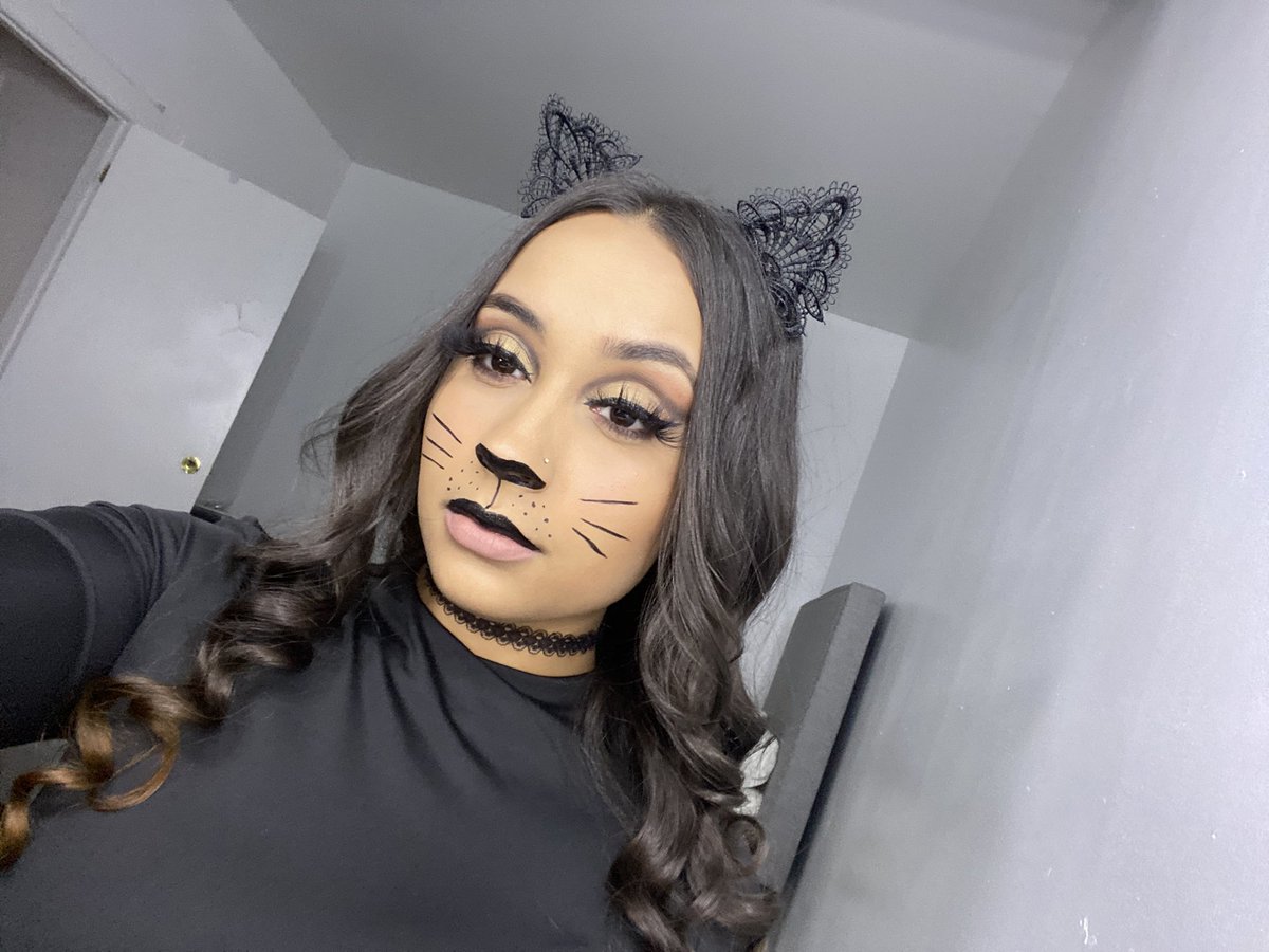Be_luxlashes's tweet photo. Halloween 🦋💜 style ; extra ✨

#Halloween #costume #halloweencostume #ハロウィン #lashes #makeup #makeupartist #RETWEEETME #BeautyFun #be_luxlashes https://t.co/9mJDeq0qzc