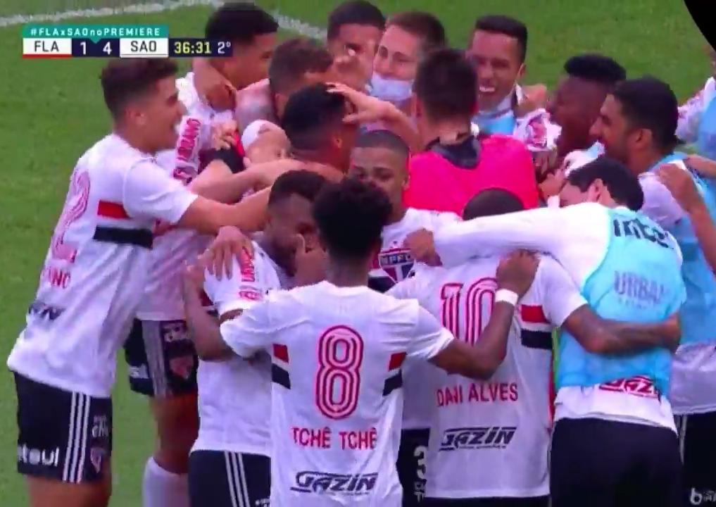 TiagoSimao15's tweet photo. #saopaulofc https://t.co/wrZPa8LtRw