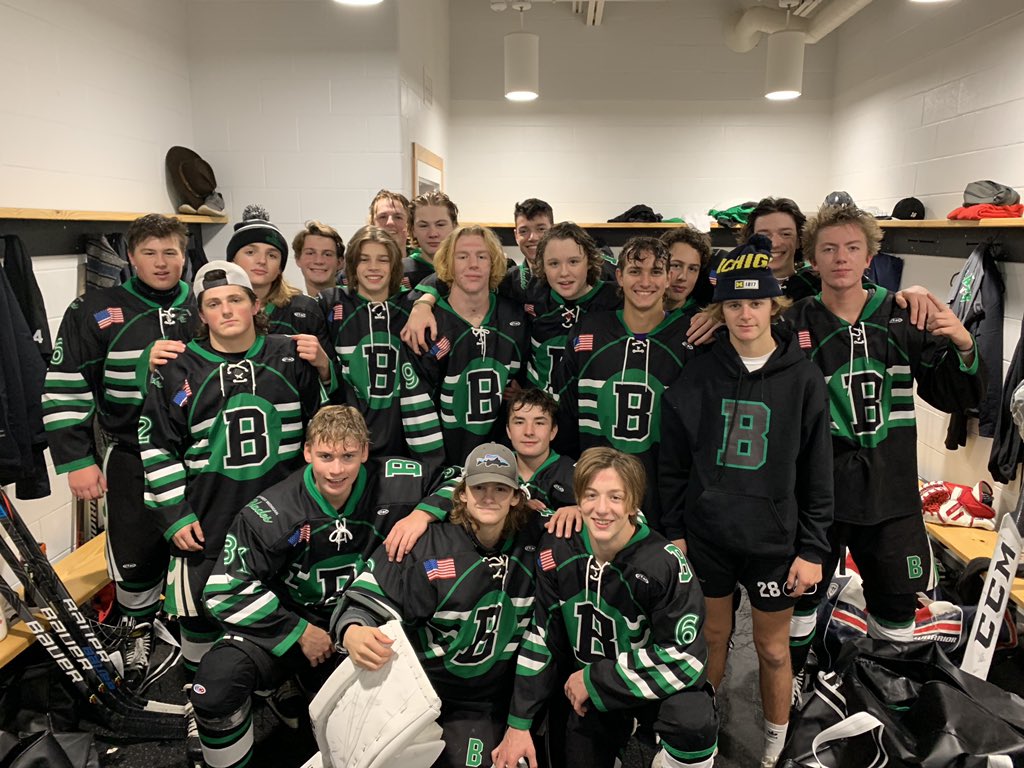 SWMBlades's tweet photo. Blades - 5
Culver VA - 2

Team earns first ever win against Culver! Gritty full team effort. Willcutt huge in 🥅 stops 28/30. Seniors stepped up big today scoring all 5. DOM to Drake who had 2🚨including one 9 sec in to get team going💪
G: Drake(2), A. Smith(2), J. Lagrow https://t.co/4j64guQuwX