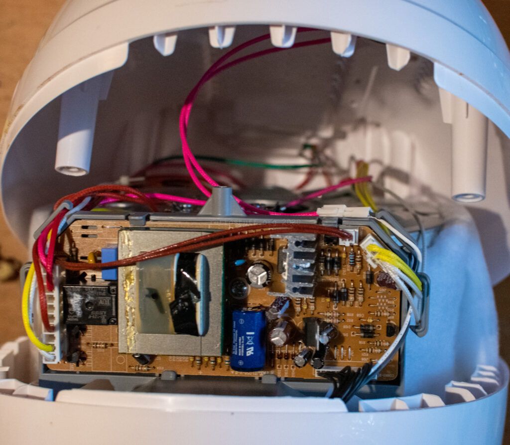 retrostuff_org's tweet photo. New article: Cuckoo CRP-N0681F Battery Replacement https://t.co/KUr0I0CpJl
#cuckoo #ricecooker #repair #retrostuff https://t.co/UCPSzkuM5v