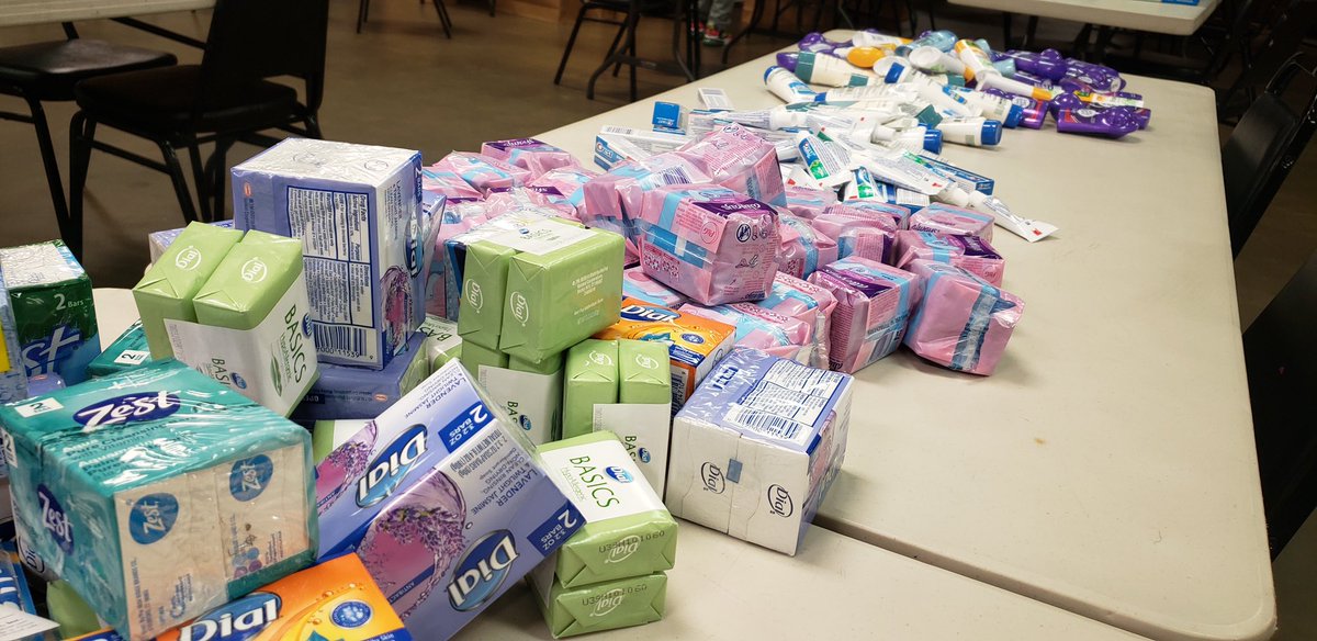 NeptuneFireCLT's tweet photo. We know that there is so much more work to be done in our community, this is where we begin. Thank you @blockloveclt for allowing us to contribute to the cause! #WeCare #FOPFF #ProgressiveCharlotte #ProgressiveFirefighters #BlockLoveCLT @RegE_TJohnson @CLTgov @charlottefire https://t.co/KexYGGggsW