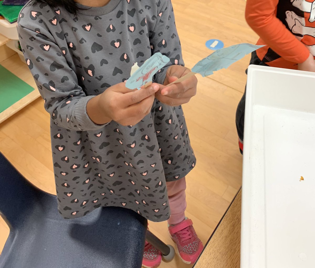 Kindergarten Room 14 tweet media