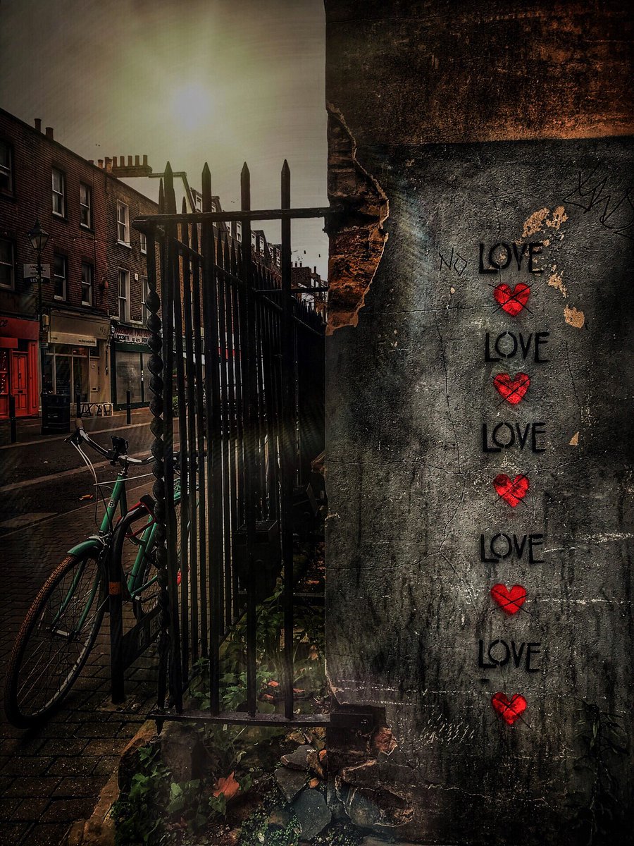 Spread the love #love #photography #London #wallart #hearts #bike #wall #street #bricks #art