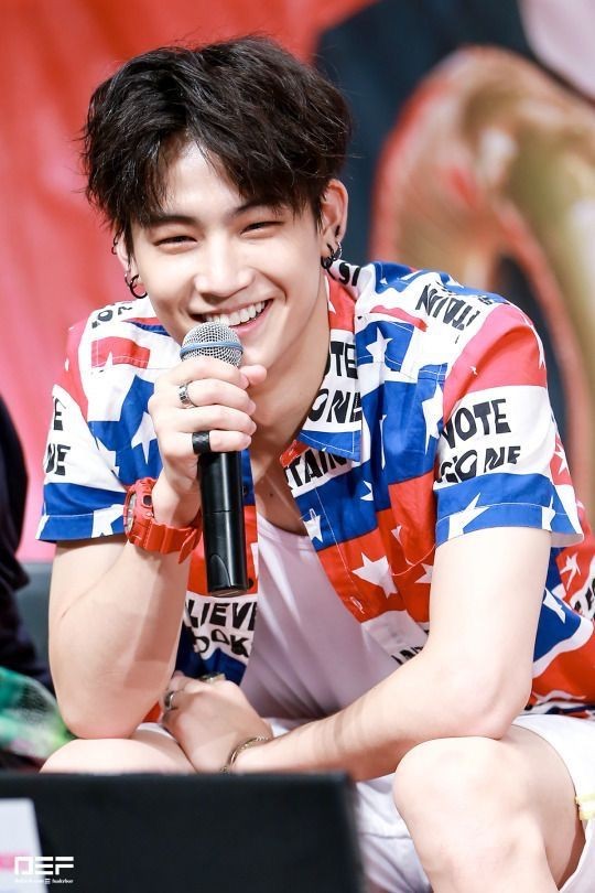kpopxpics's tweet photo. jaebum × got7 https://t.co/DkO9eAJE0P