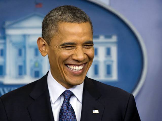 आता  #DemocraticParty म्हणजेच  #JoeBiden यांचे वरिल मुद्द्यांबाबत मत जाणुन घेऊ..प्रत्येक मुद्द्याची वर तुलना करा म्हणजे समजायला सोपे जाईल.१)या पक्षात आत्ताच एक महान राष्ट्राध्यक्ष होऊन गेले..ते म्हणजे बराक ओबामा..व सर्वात महत्त्वाचे की बिडेन तेव्हा उपराष्ट्राध्यक्ष होते.