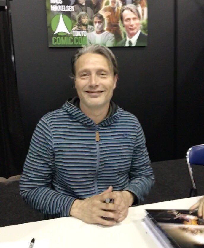 it’s the cute smile for me