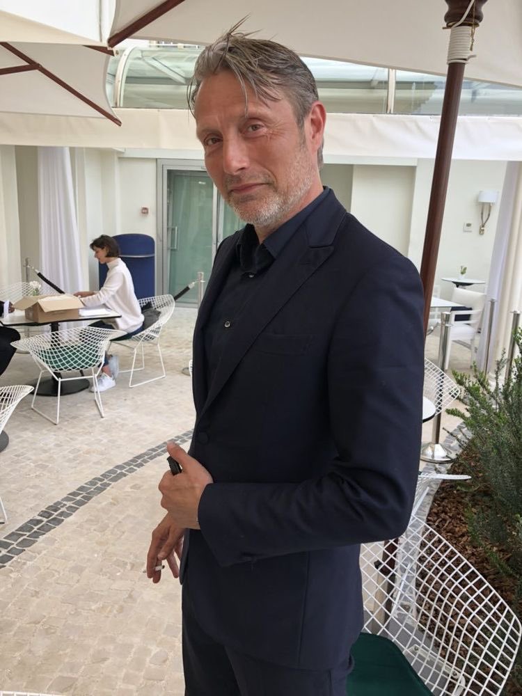 it’s the cute smile for me