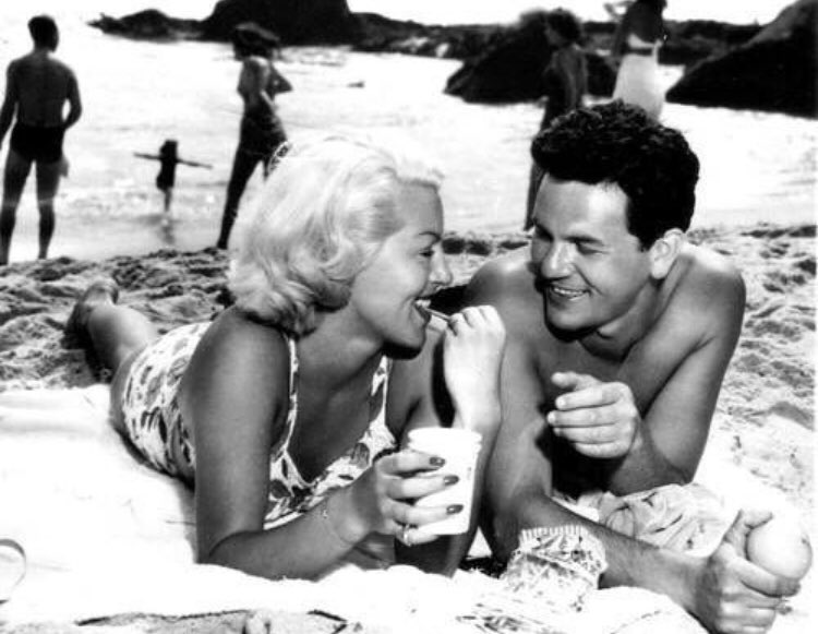 This is odd. There are a handful of beach scenes in the film, but none of them feature these shots. Do these scenes still exist?  #Noirvember