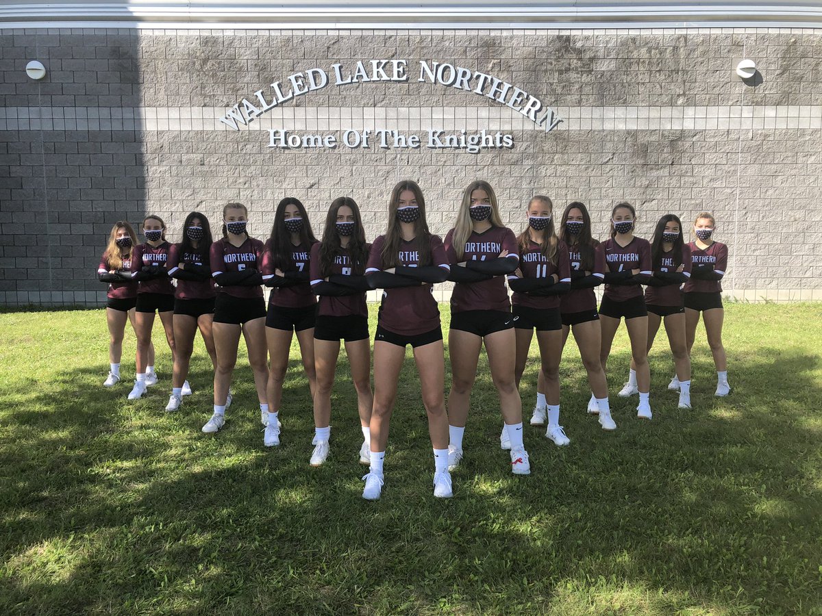 wlnvolleyball's tweet photo. 🚨DISTRICTS START TOMORROW🚨
Catch your lady knights at Milford high school tomorrow @ 5 as they battle Hartland in the first round of districts!! https://t.co/T1GgcXuGdK