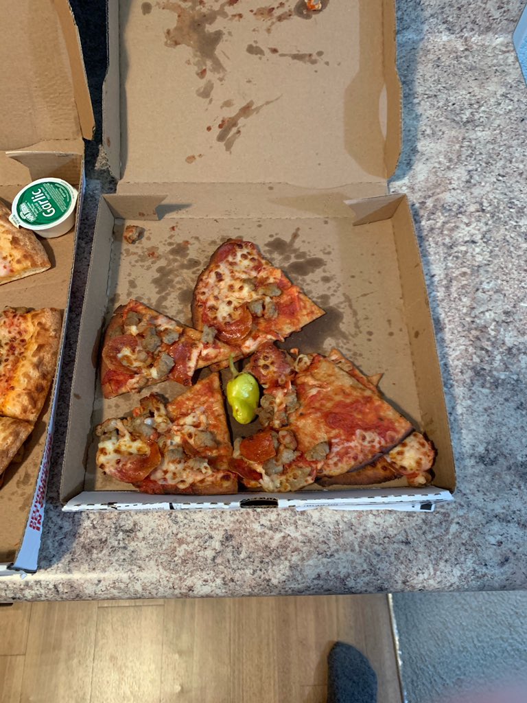 RachGailB's tweet photo. @PapaJohns is this seriously how pizzas are delivered? Pizzas were mashed, torn apart and multiple pieces didn’t even have cheese on it. Absolutely disgusting and ridiculous. My daughter was so excited to have her favorite pizza for her birthday party. https://t.co/HgcODseHmx
