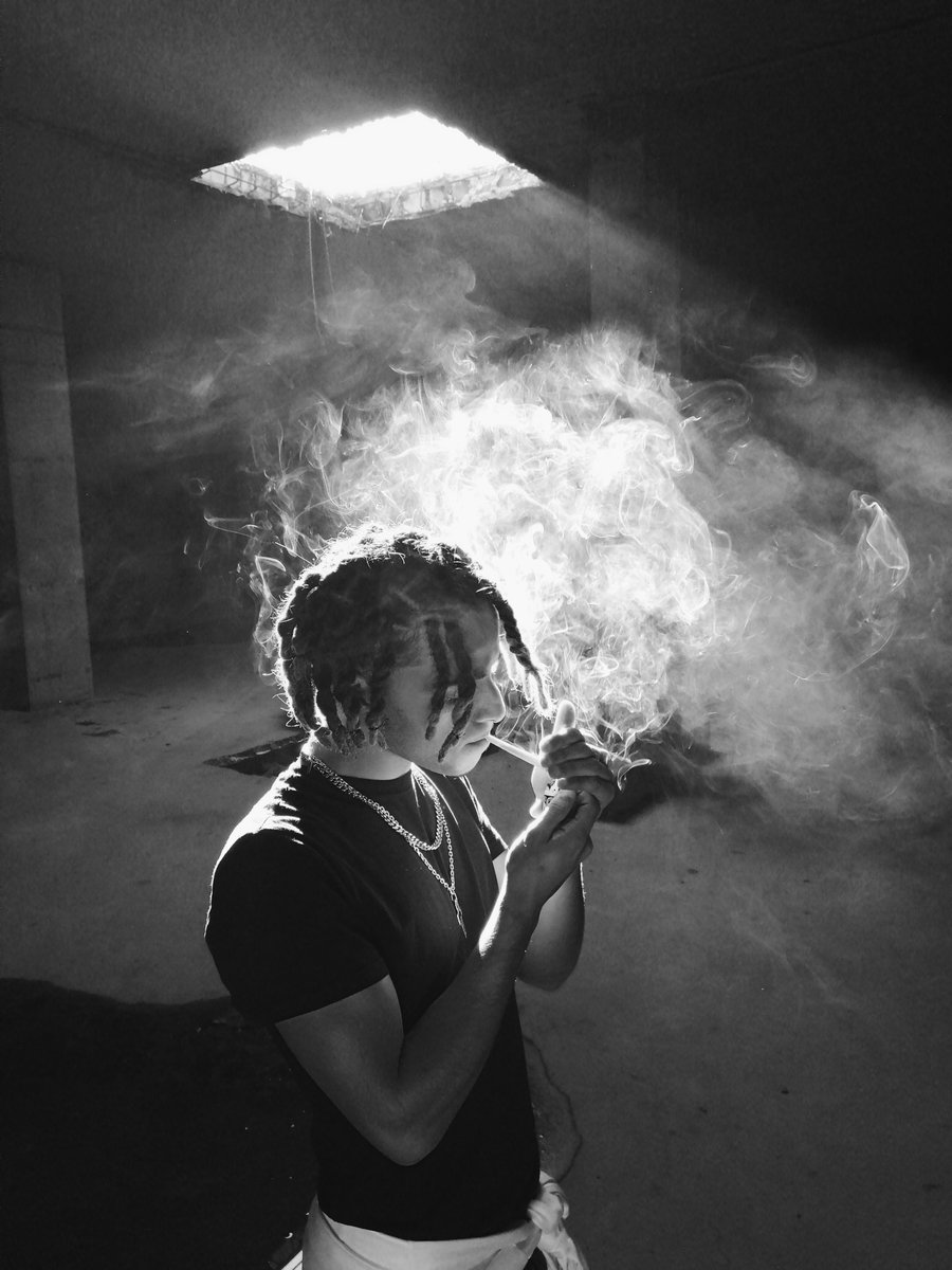 faray_b's tweet photo. "drip too hard, don't stand too close" https://t.co/TIhZZupjGv