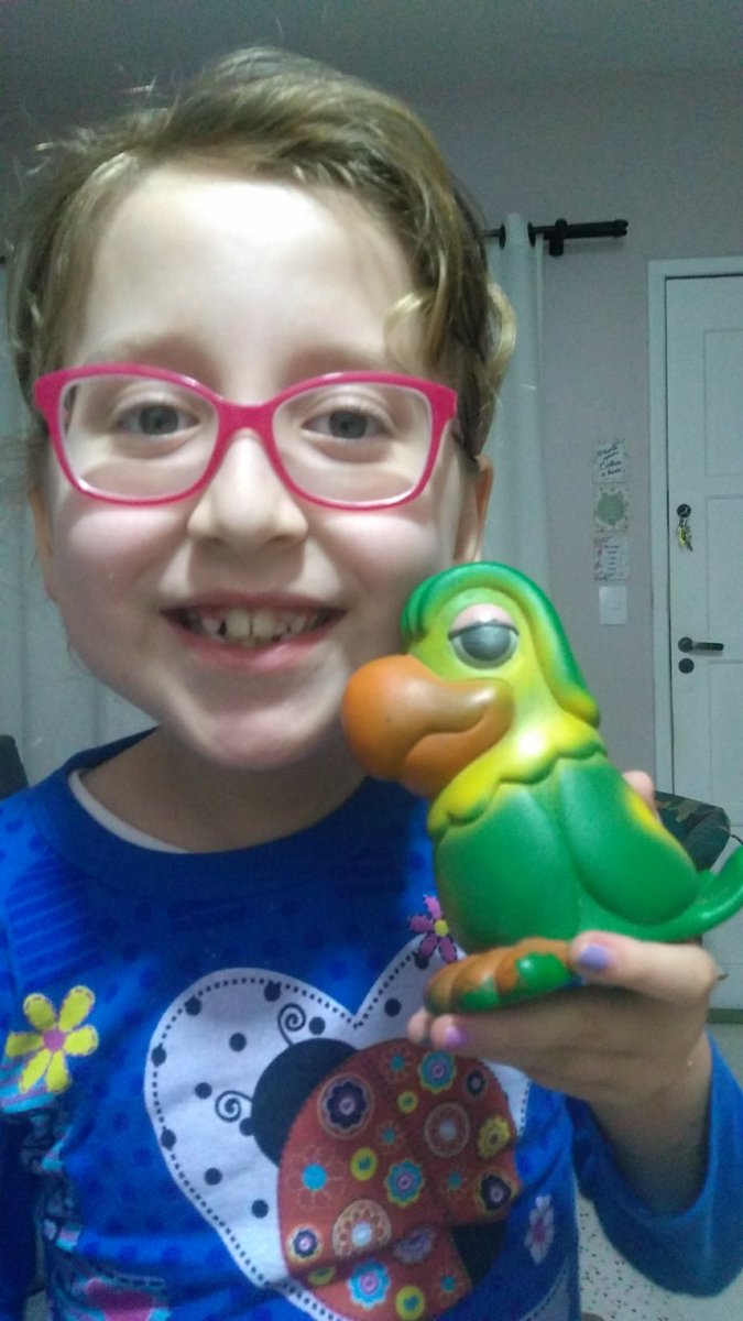 AFC_1981's tweet photo. Primeiro brinquedinho que minha bebê ganhou foi um louro José, ela amava esse brinquedo. Hoje fica uma tristeza muito grande em nossos corações...
#Fantástico https://t.co/Rzo0MVUWVP