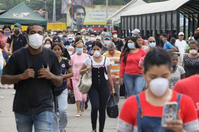 En las últimas 24 horas se reportan 312 nuevos casos confirmados de #coronavirus en #Venezuela. Al #1Nov el registro total es de 92.325 casos, con un porcentaje de recuperación del 94%