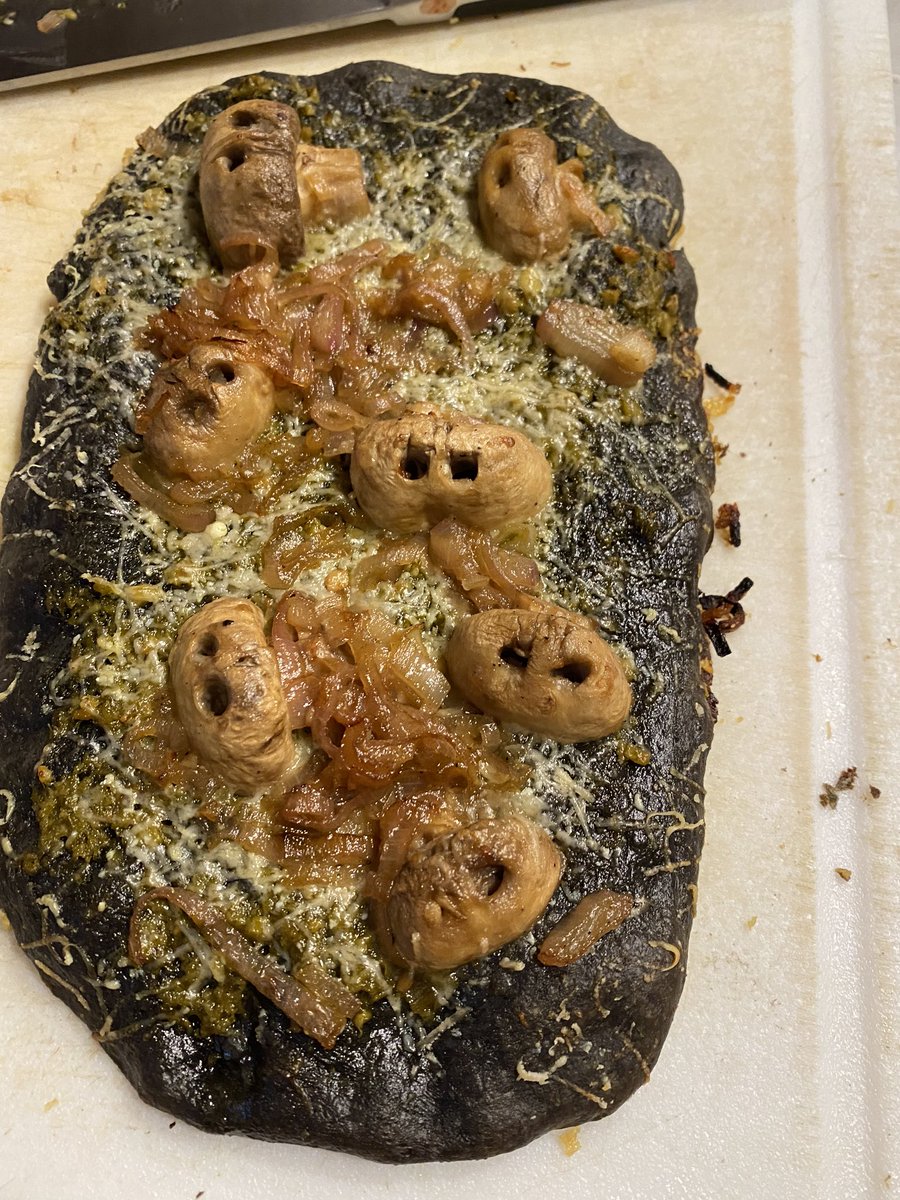 Mike Robertson tweet media