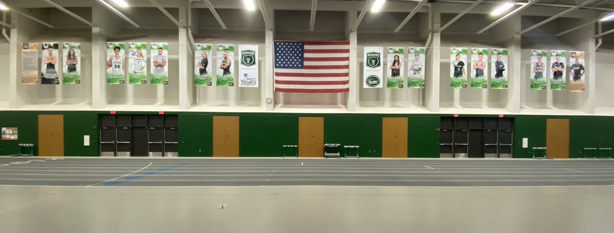 AndrewGavinAD's tweet photo. In the office this Sunday evening and loved snapping pics of these new additions to Petretti Fieldhouse! Thanks to our partnership with the Parkside ROTC program and the Wisconsin National Guard! #RangerIMPACT #PositivityProgressPeople #TellingOurStory https://t.co/k8wwRhEw4Y