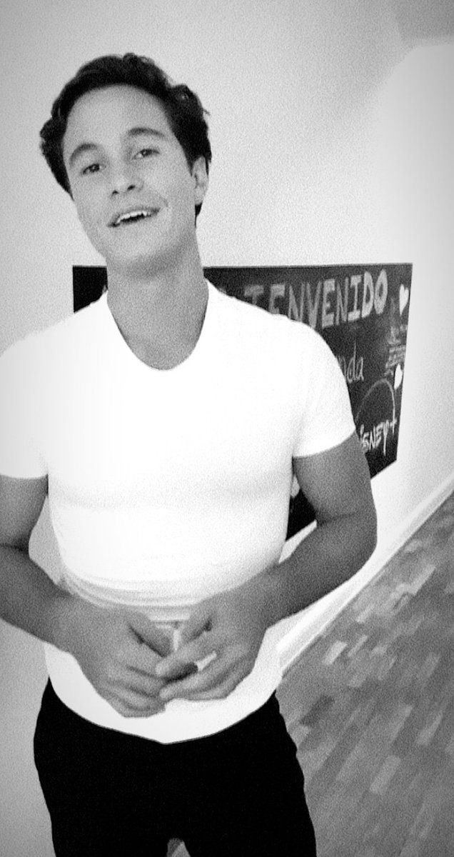weyfuckk's tweet photo. Pretty boy 💘 https://t.co/SQAYcUXkDZ