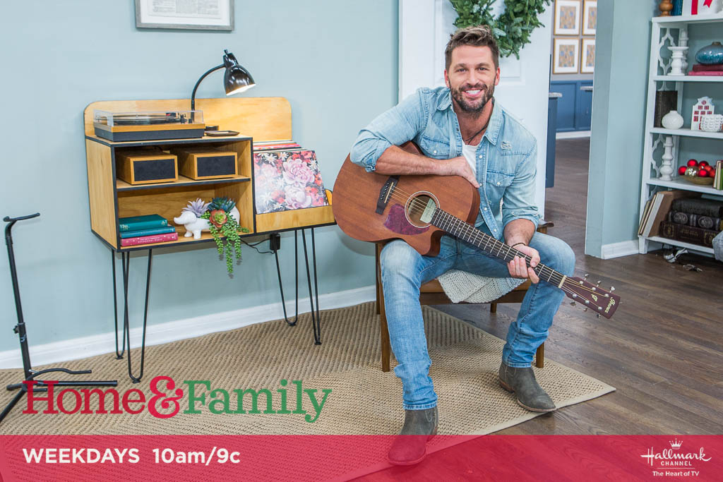 .<a href="/BrettTutor/">Brett Tutor</a> has a great way to display and organize your turntable &amp; records! See how: hallmarkchannel.com/home-and-famil…