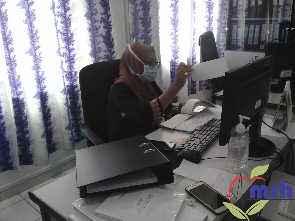 mrh_mv's tweet photo. ޞިޚީމަރުކަޒުތަކުގެ ހާލަތު ދެނެގަނެ އިސްލާހުކުރަންހުރި ކަންކަން ފާހަގަކޮށް ހަރުދަނާކުރުމަށްޓަކައި ކުރެވޭ ސުޕަވިޒަން ދަތުރުތަކުގެ ތެރެއިން. https://t.co/iwh56UQEVo