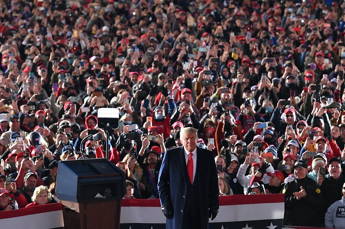 dayubozhu's tweet photo. 這不止是一場選舉，而是一場沒有硝煙的戰爭；這不止是一次選擇，而是一次全民醒覺的運動；這不止是一輪行動，而是一輪驚心動魄地較量 https://t.co/z3Sq5SahCz