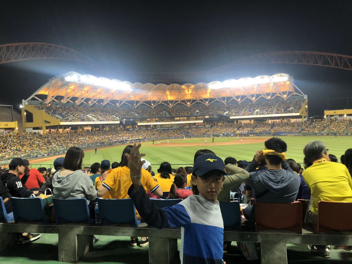StoneShih10's tweet photo. Taiwan series G1 https://t.co/ZWMGQydd8l