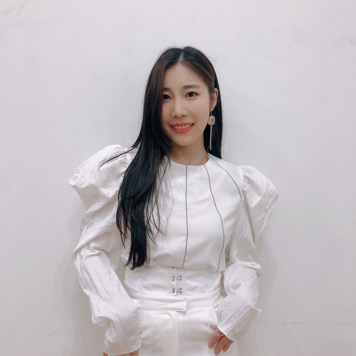 xxent_'s tweet photo. BEHIND THE SCENE OF 7"K"OLOR CONCERT(2020.10.31) #1
⠀
#키니케이 #노디시카
#포엔 #열두달 https://t.co/LPZ9qKFOwF