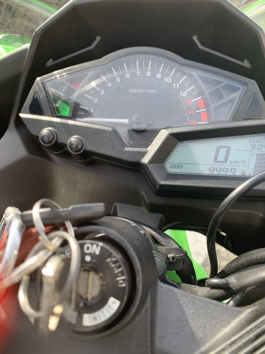 MahiroBike's tweet photo. 久々に泊まりがけのロンツー
走行距離も1万超えて
みかん狩りも楽しかった、よかった
あとevバイクいた https://t.co/FVZ0RIKAL6