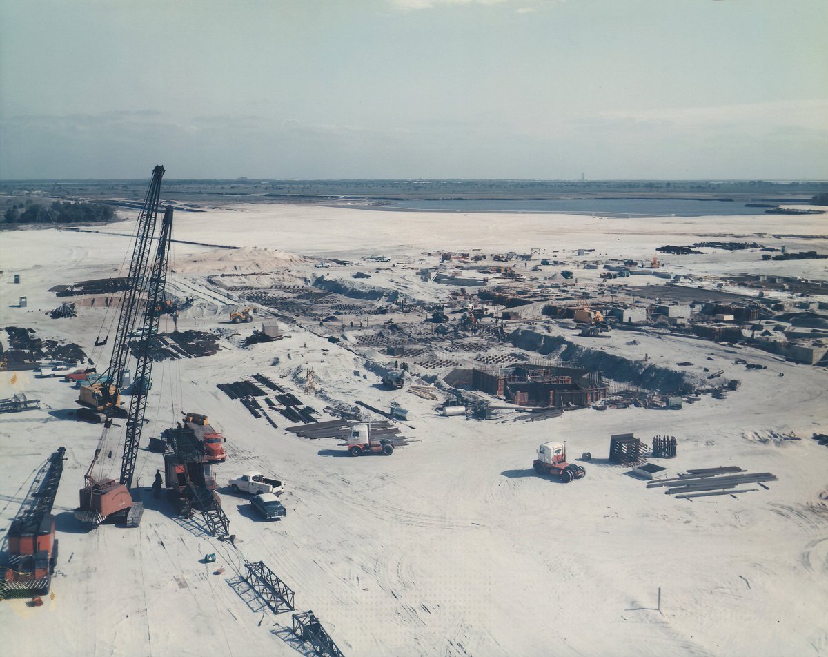 Taken between 1963-09-27 & 1964-01-14, these show the first pilings being driven for the VAB. Pilings were 406mm in diameter & 9.5mm thick and driven almost 50m. A total of 4225 piles were used with a total length of 205km (128 miles)