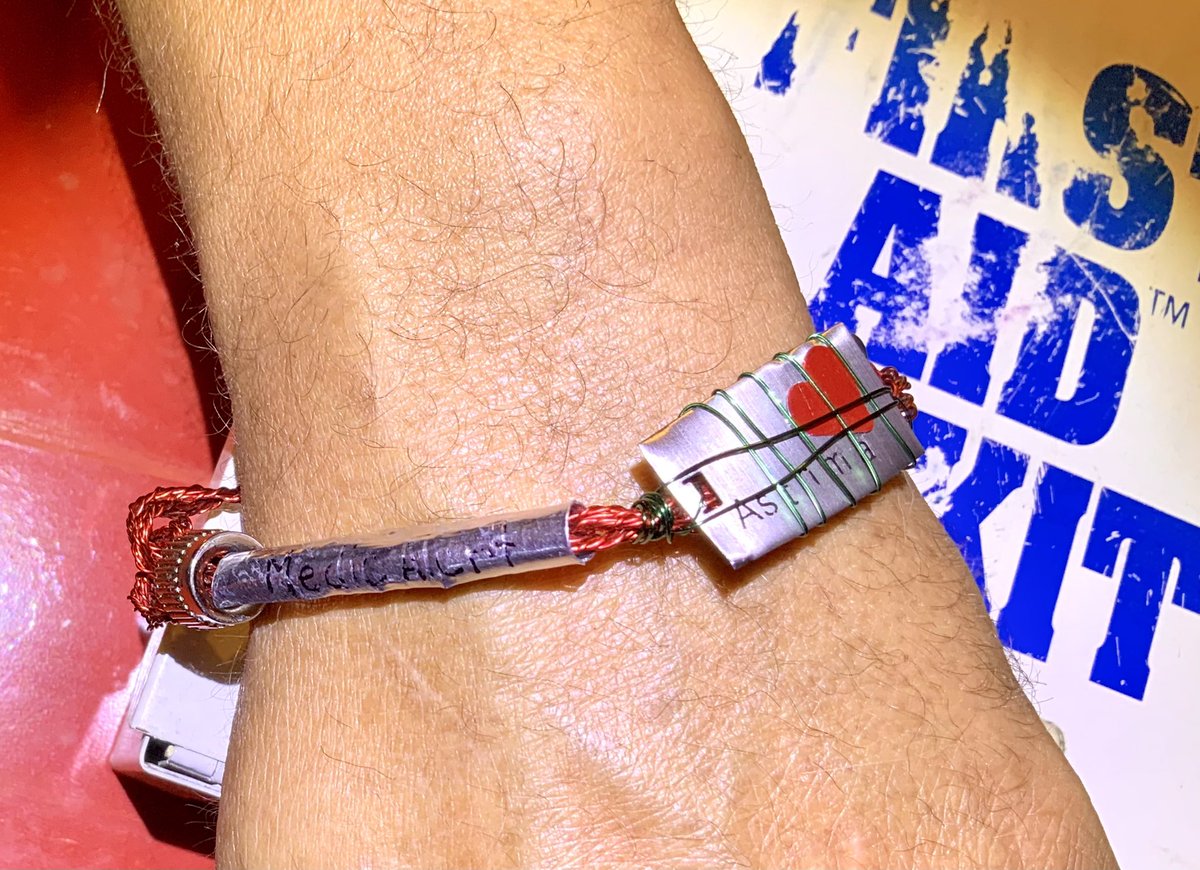 Chikwitch's tweet photo. @GISH #GISHoween #GISHMiniHunt I was only able to do 3 items due to Hurricane Zeta direct hit to NOLA &amp; 3.5 days w/o power, cell service or internet. #Item35 - Medic Alert Bracelet made of recycled items for my nephew who has asthma (old tv wires, switch cover, aluminum cans) https://t.co/Glvc8N0gs7