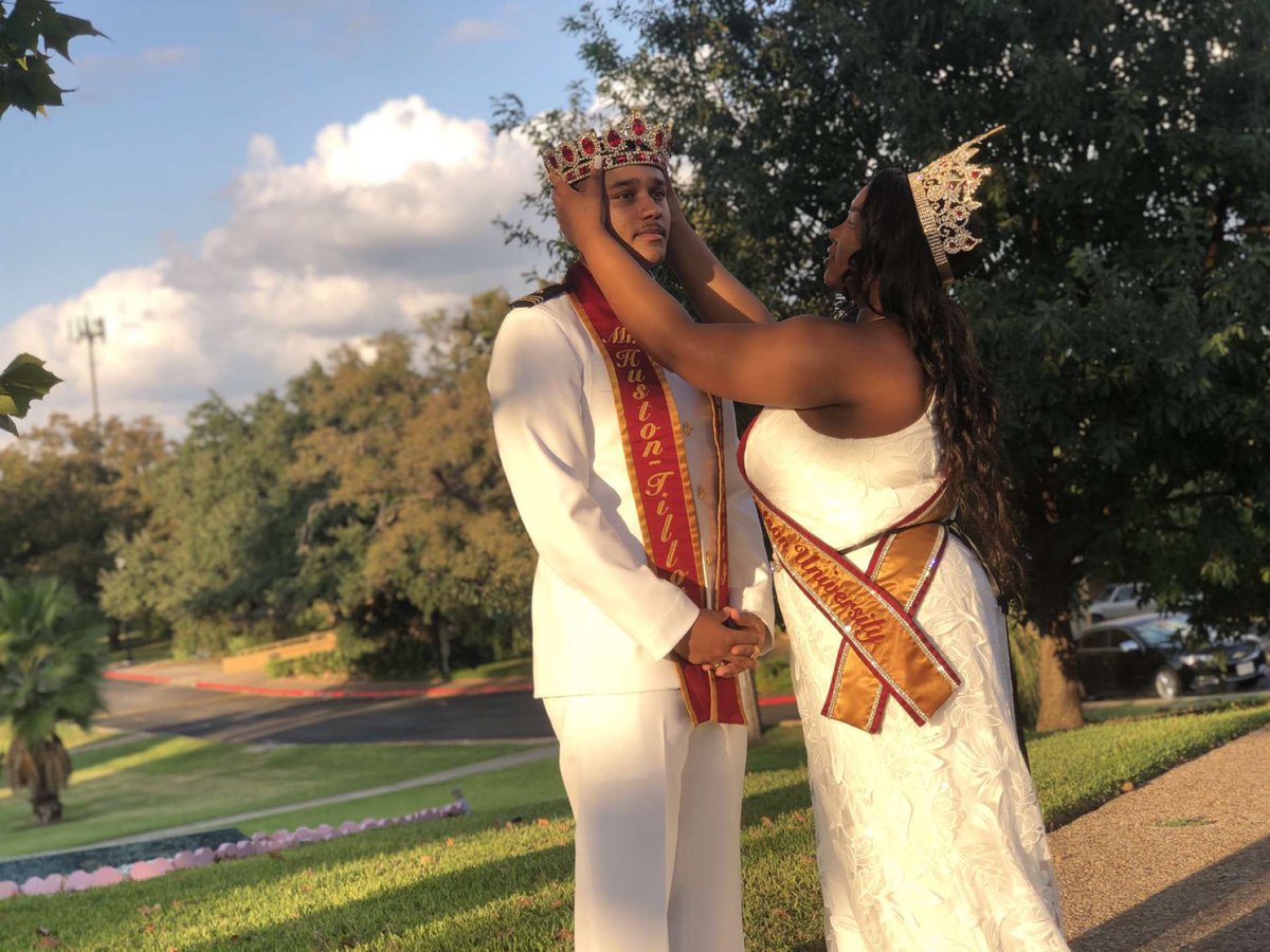 HTAlphas's tweet image. Congratulations to our Chapter President, Joseph Mpande, for becoming the 2020-2021 Mr. Huston-Tillotson University and Ms. Kierra Jones-Jackson on becoming Ms. Huston-Tillotson University. #APhiA #DeuceTail @_kingxjoey @Kie_chante