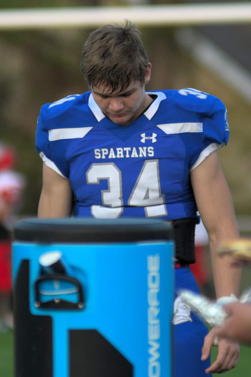 KelleyS19309319's tweet photo. Extremely proud of Rylee as he took the next step in his football career with Northwestern College. He's worked hard and keep his focus on God. Has been a great Captian and leader for this team. I'll miss coaching you from the sidelines Bubba. https://t.co/EjScLoSaRd