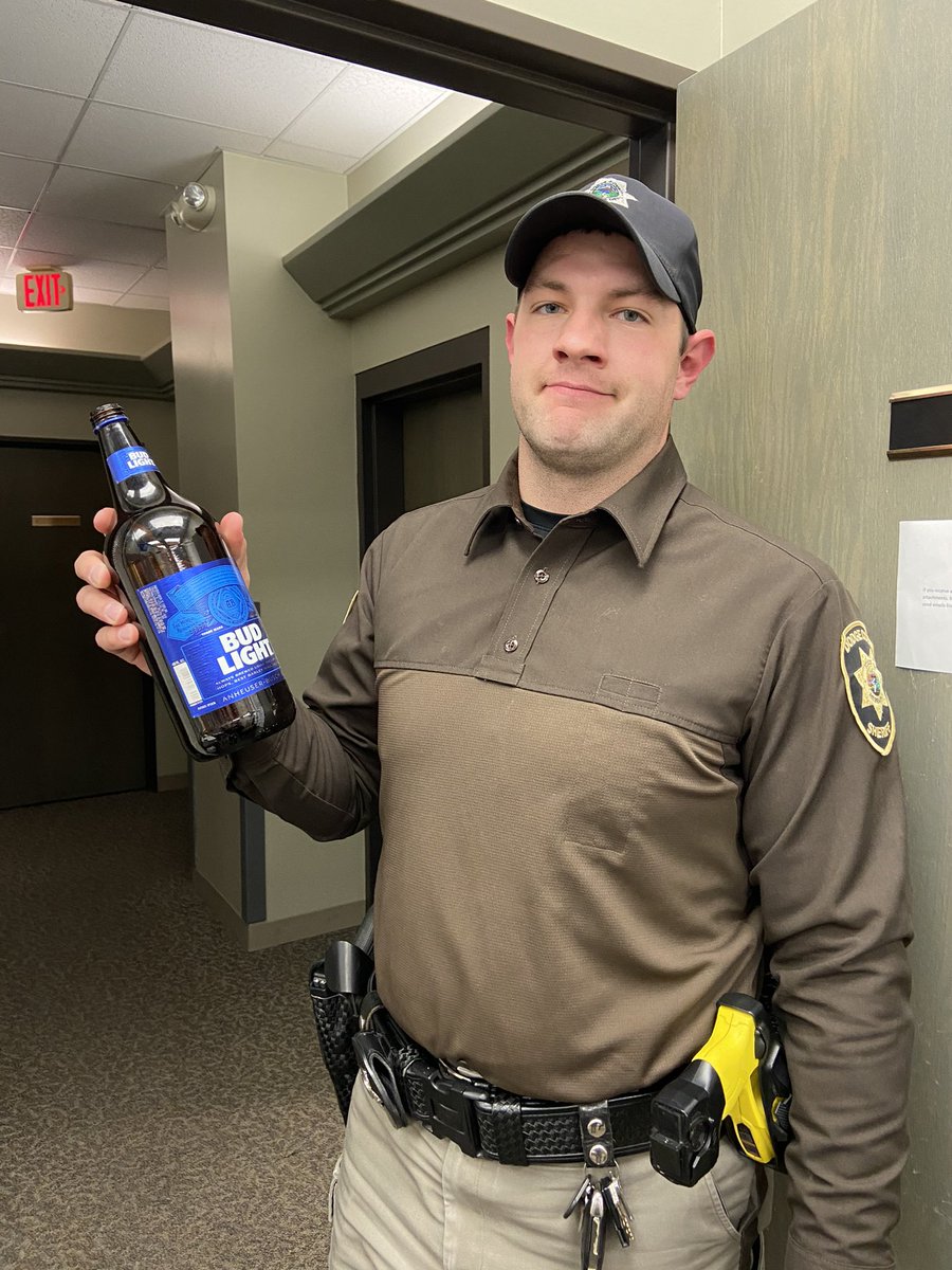 When they say they only had one beer....Make better choices! Drive Sober or get pulled over #1tojail #40ozwillgetya <a href="/DodgeCosoNE/">Dodge County SO NE</a>