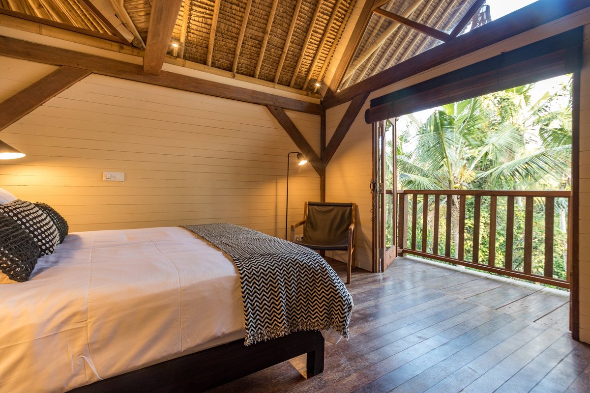 ppgroupbali's tweet photo. Luxurious Eco House in an Eco-Village in Penestanan Ubud
For more information or to arrange a viewing, please contact: info@ppbali.com or phone: +62 361 737357 or Whatsapp: +62 812 3918 9181 or click https://t.co/xbBP2BfdBF
#baliecohouse #balivillasale #villaforsale #ppgbali https://t.co/U78oGCQdb7