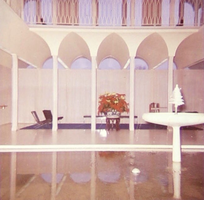 JoshLipnik's tweet photo. Minoru Yamasaki, Butler University Irwin Library (1963) Indianapolis, IN

Photos via Butler University Digital Image Collections https://t.co/RwrhvSTqdM