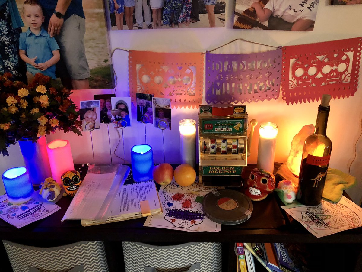 MalDahlquist's tweet photo. Decided to celebrate #DiaDeLosMuertos and so glad we did! I love celebrating our loved ones with my kids so even though family may be gone, they will never be forgotten. We made Pan de Muertos and my grandmas pork chop recipe for dinner. #familyfirstfamilyalways https://t.co/u0QrEvJJsk