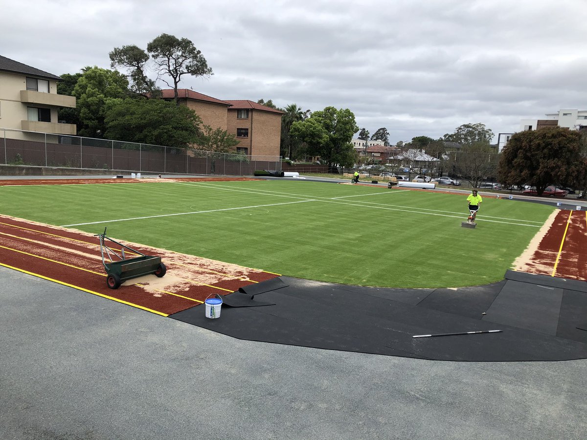 GuildfordPublic's tweet photo. Guildford Public School’s new developed multi sports field is in the final stages of completion. Outstanding job by the team from #courtcraft @ChrishabChris @NSWEducation @johngkennedy2 https://t.co/YaVfyqGUhm