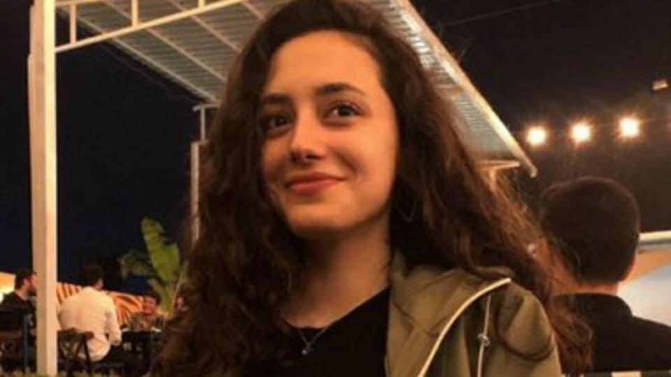 Sevgili Seda’mız hala enkaz altında!
Bizler de sabır ve umudumuzu yitirmeden haber bekliyoruz.
Dayan / Diren #sedadinçer 
Seda’ya ve hala enkaz altında olan tüm insanlarımıza dua edelim lütfen. 
#izmir #deprem #iyte <a href="/iyteedutr/">İzmir Yüksek Teknoloji Enstitüsü (İYTE)</a>