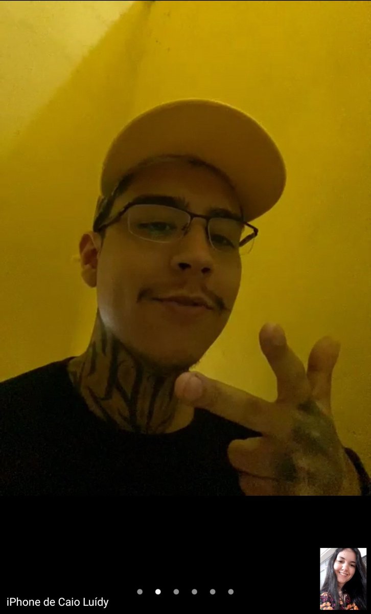 FcClassA's tweet image. A reunião rendeu muito papo, muita fofoca e claro, muito amor! Eu amo demais o Caio. Eu nunca vou abandoná-lo. ❤ | @OIKCL