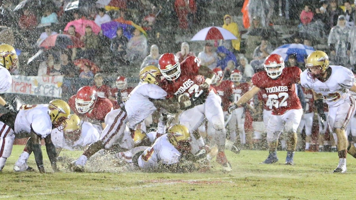 ugadawg2829's tweet photo. @coachcam005 VHS- Toombs week!!!! https://t.co/Iz2BfOhv1i