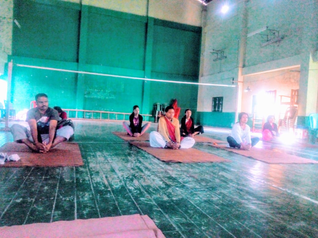 BstMeghalaya's tweet photo. Morning yoga class,lama villa, meghalaya,shillong
Yog sikshak: Bankim Chanda
#yogrishiramdev
#yogawithramdev
#patanjali
#swamitirthdev https://t.co/G8r8U88jJn
