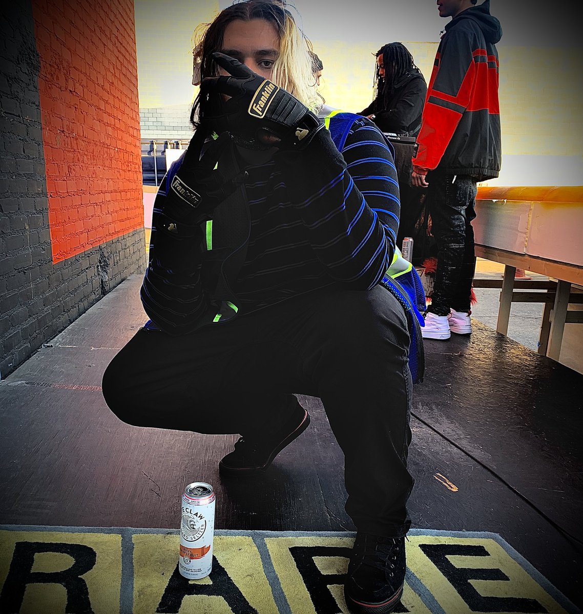 MFKHAOS's tweet photo. NEW SINGLE OUT NOW ON THE CLOUD ALL PLATFORMS SOON 🩸💫⁣
⁣
“FALL IN LOVE” ⁣
⁣
PRODUCTION by CURTIS HERON⁣
 ⁣
@REDSTAR4251 
⁣
https://t.co/7dqyFRPrr9 https://t.co/mL75CjGfVm