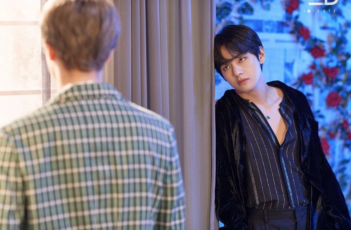 โลกของแทแท ' HoSeok is babe มัมมี๊เพิร์ธแซนต้า💐 tweet media