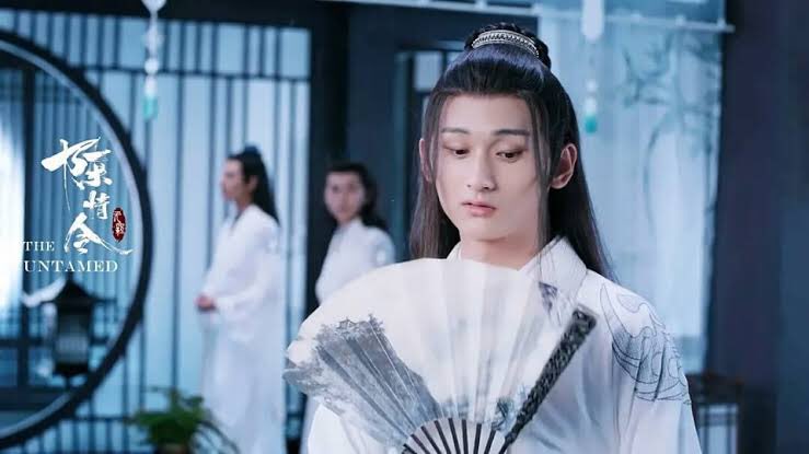 Nie Huaisang: Gucci and Chanel god, y’all fail to see he’s fit for Lakmé Fashion week. Is very gay, but good at hiding. Made Jiggy jealous by throwing himself on Lan Xichen. His ass is thicker than the rest, only exception is Nie Mingjue with a bigger ass.