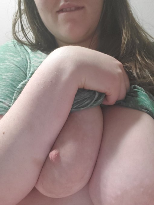 My WiFi is failing me... So have some fun with me here or on https://t.co/q9uOmc6HAm !!! https://t.c